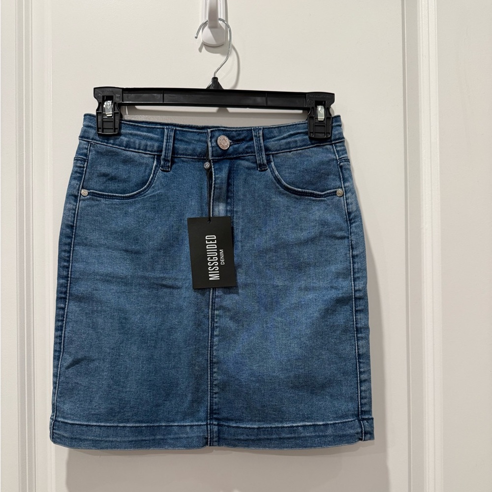 Missguided Women’s Size 6 Super Stretch Denim Mini Skirt - Brand New With Tags